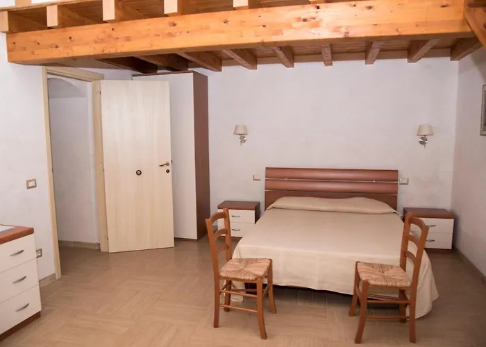 La Lanterna Di Bachi Гостевой дом 4*