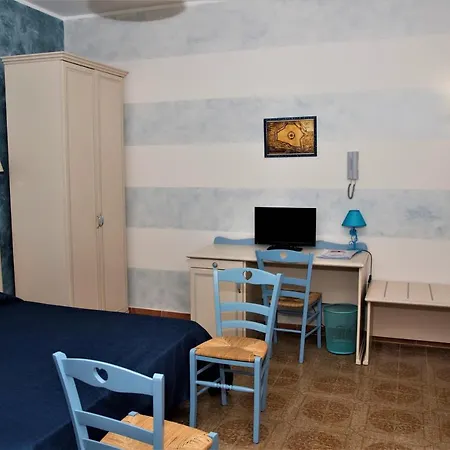 La Lanterna Di Bachi Guest house 4*