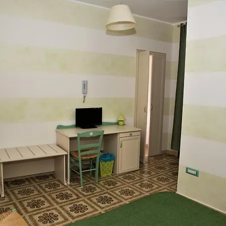 La Lanterna Di Bachi 4* Sciacca